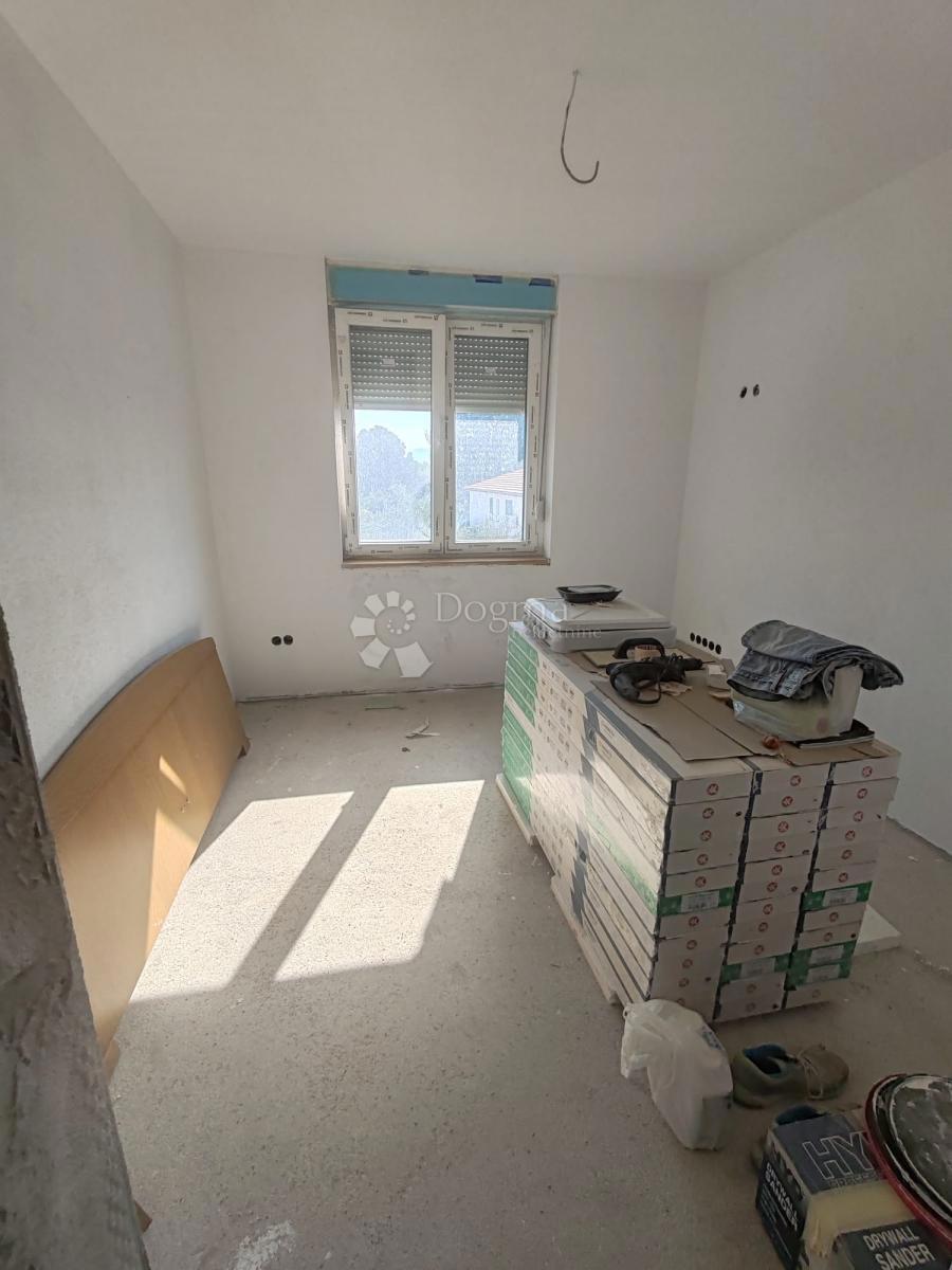 Hiša Brodarica, Šibenik - Okolica, 390m2