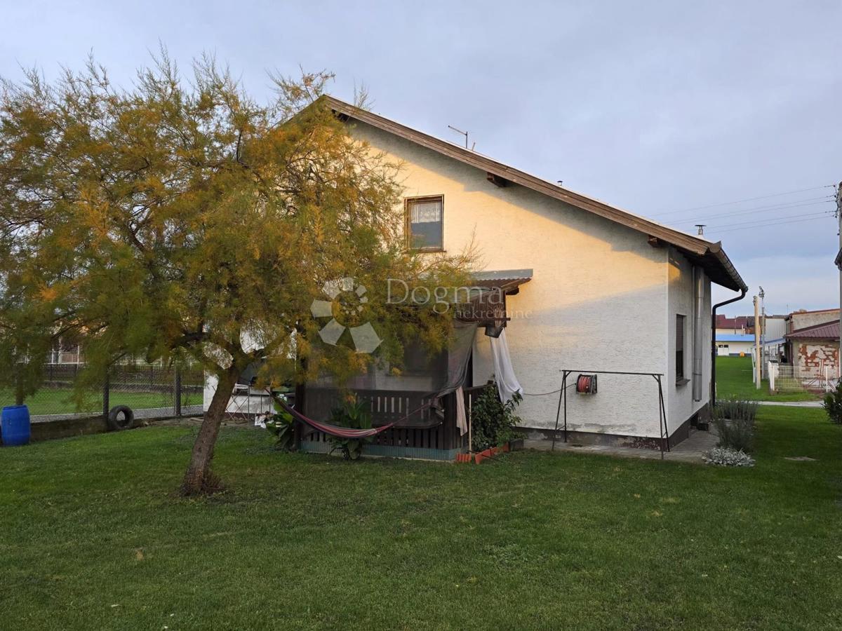 Hiša Selnik, Ludbreg, 130m2