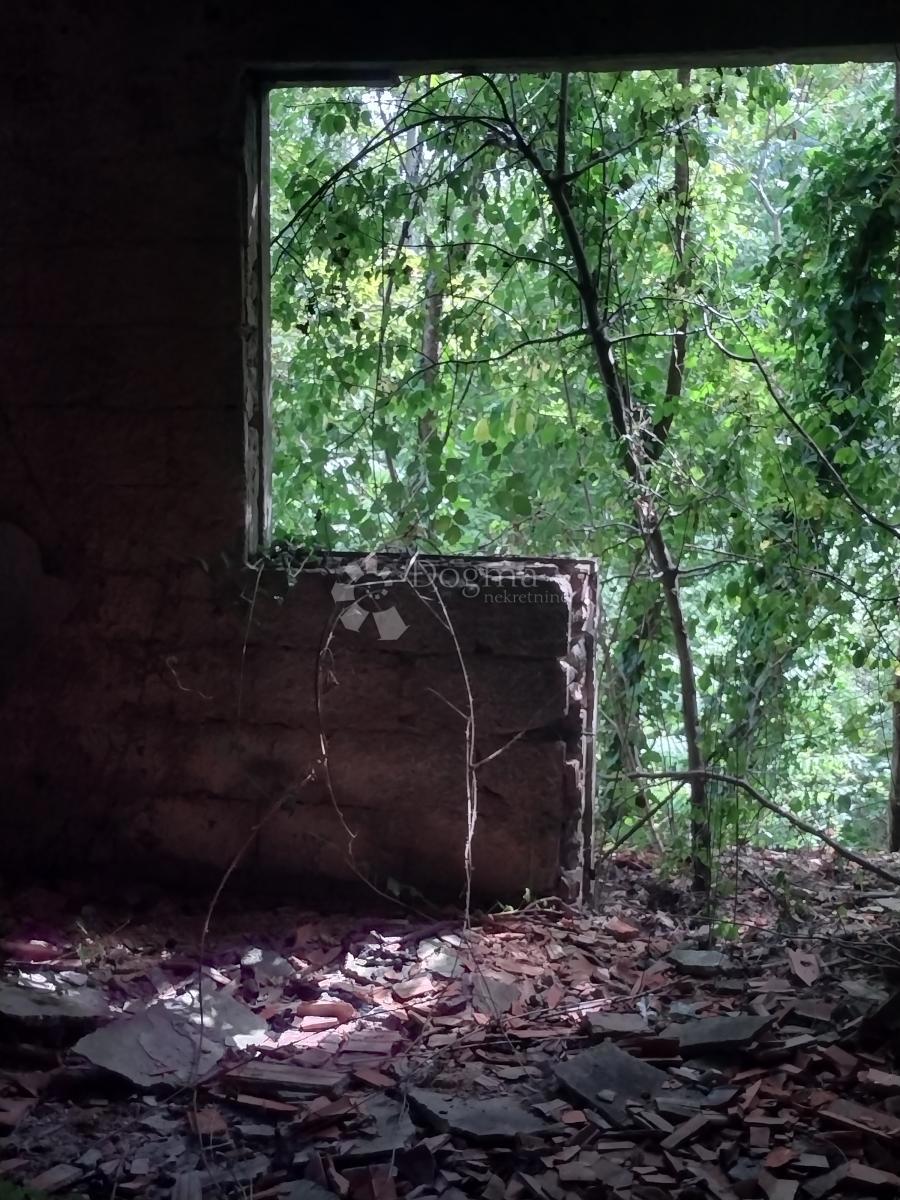 Hiša Čremušnica, Gvozd, 65m2