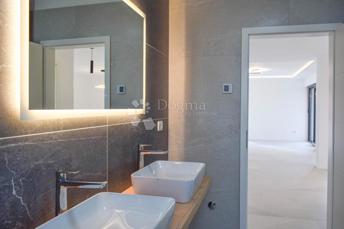 Stanovanje Umag, 81m2