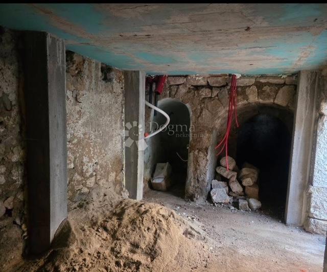 Hiša Grižane-Belgrad, Vinodolska Općina, 92m2