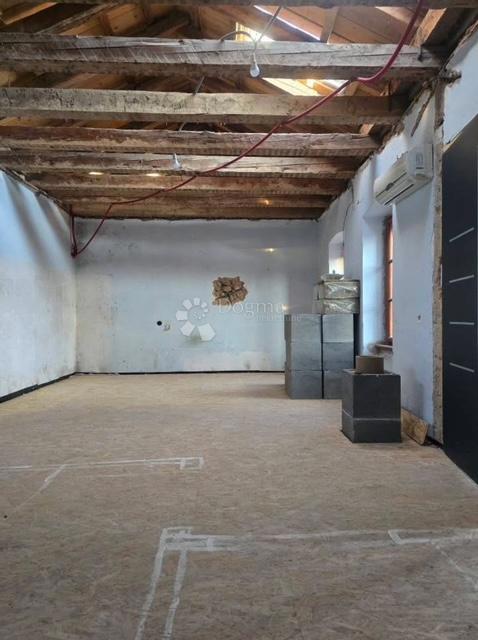 Hiša Grižane-Belgrad, Vinodolska Općina, 92m2