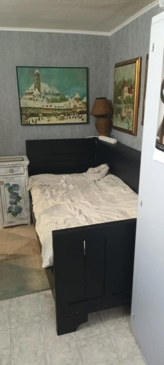 Hiša Centar, Sisak, 255m2