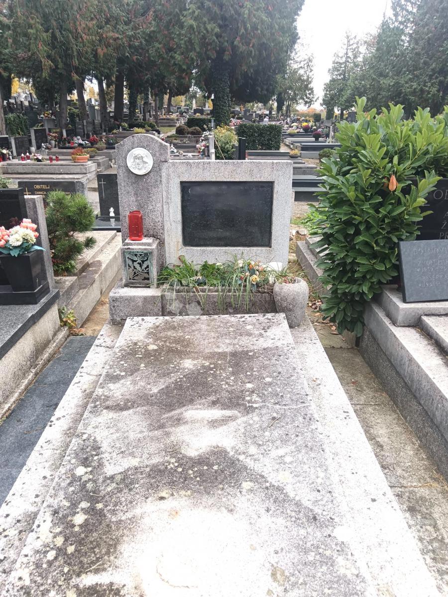 Grobnica Mirogoj, Gornji Grad - Medveščak, 3m2