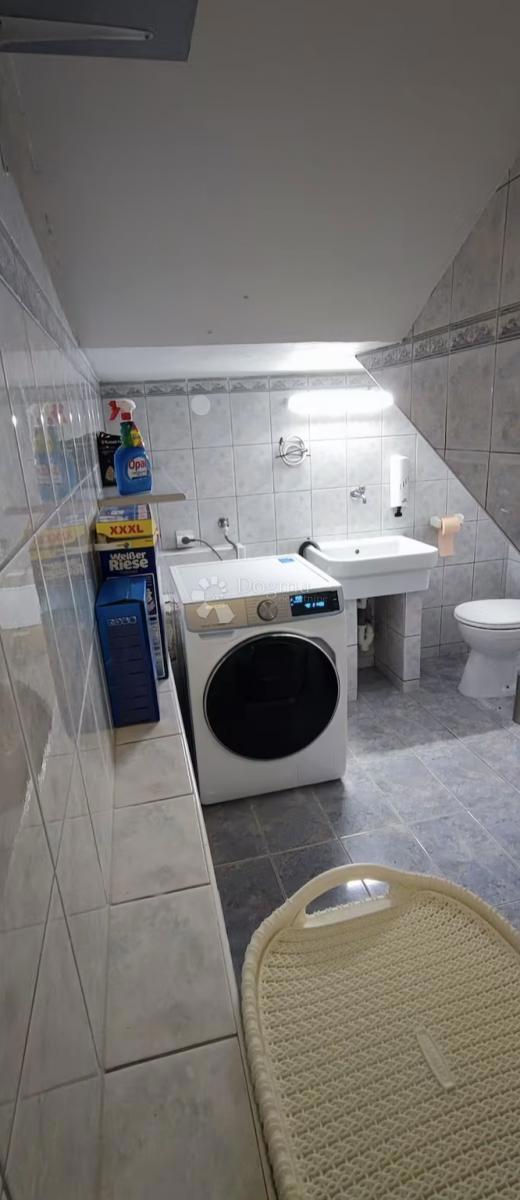 Stanovanje Mandre, Kolan, 53m2