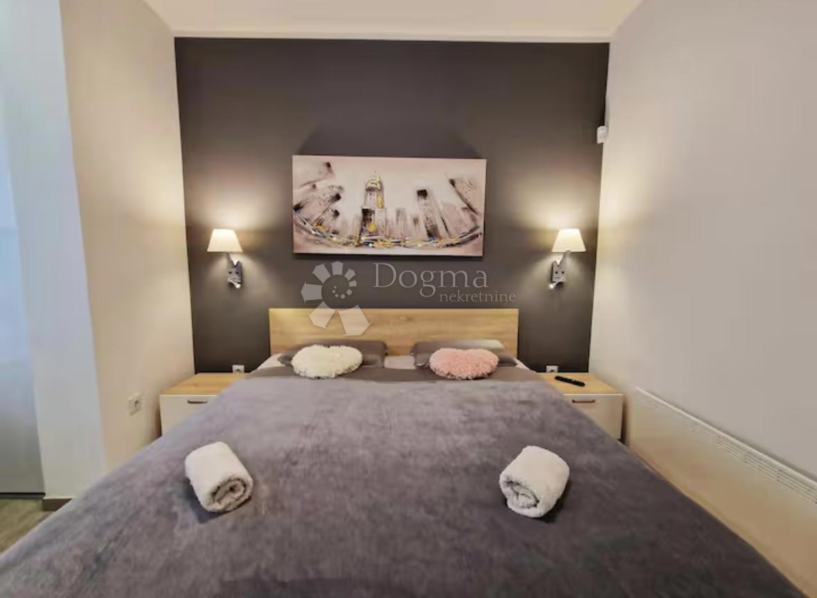 Stanovanje Mandre, Kolan, 53m2