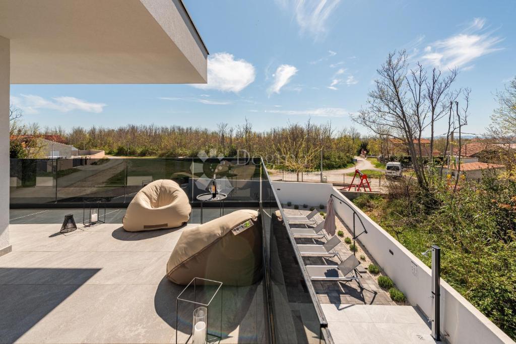 Hiša Privlaka, 220m2