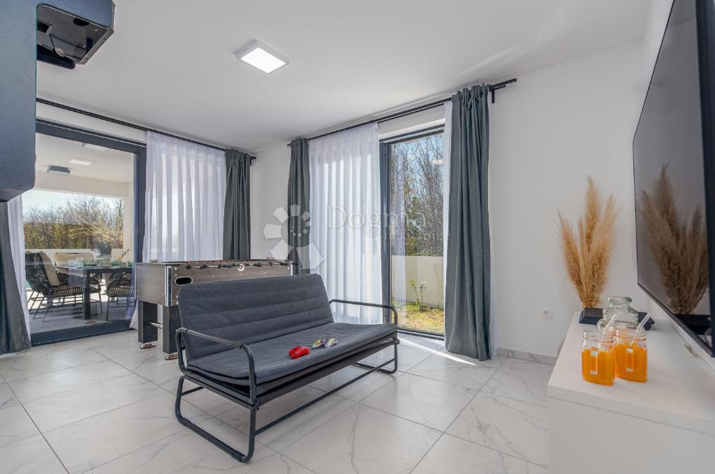 Hiša Privlaka, 220m2