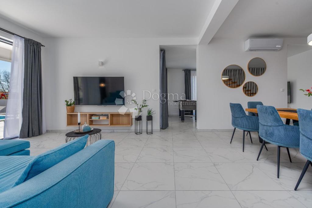 Hiša Privlaka, 220m2