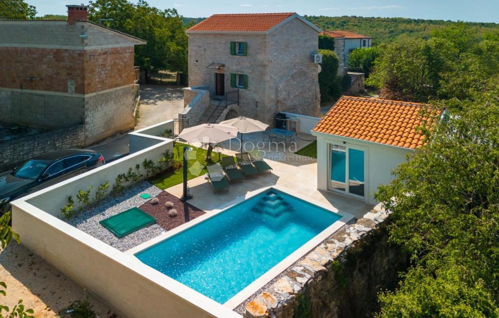 Hiša Višnjan, 108m2