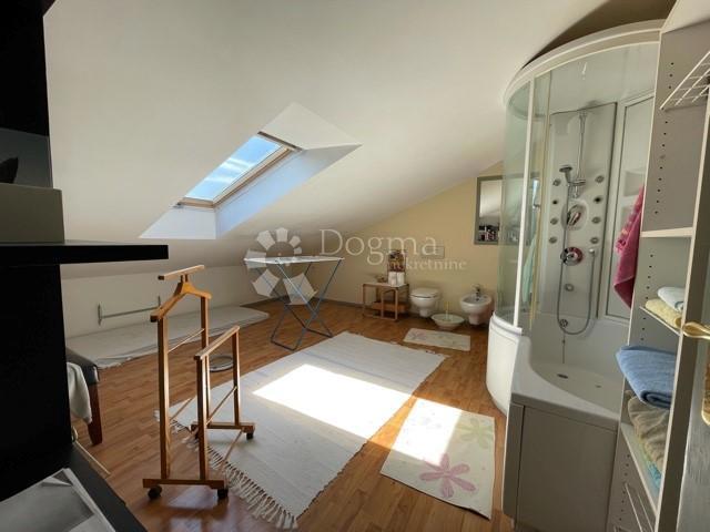 Hiša Veprinac, Opatija - Okolica, 400m2