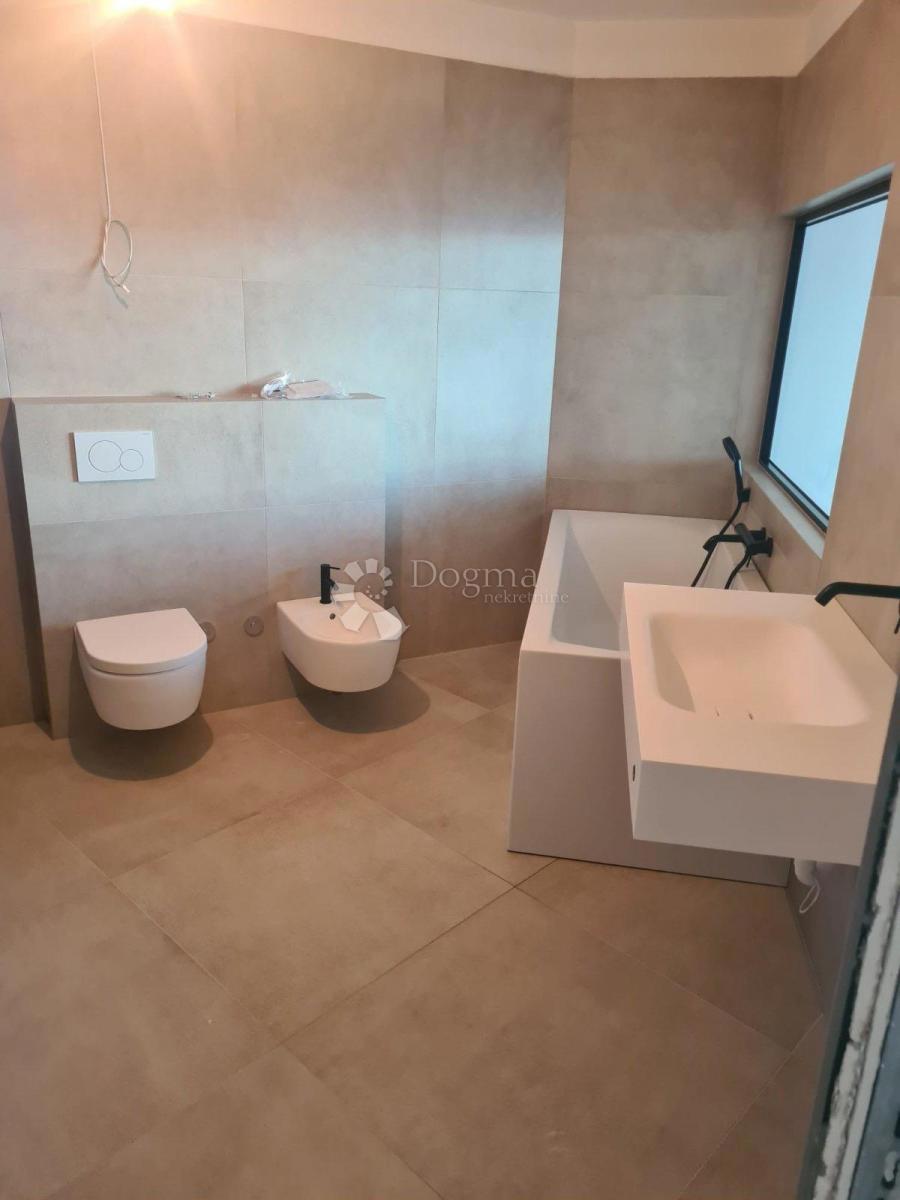 Stanovanje Opatija - Centar, Opatija, 263m2