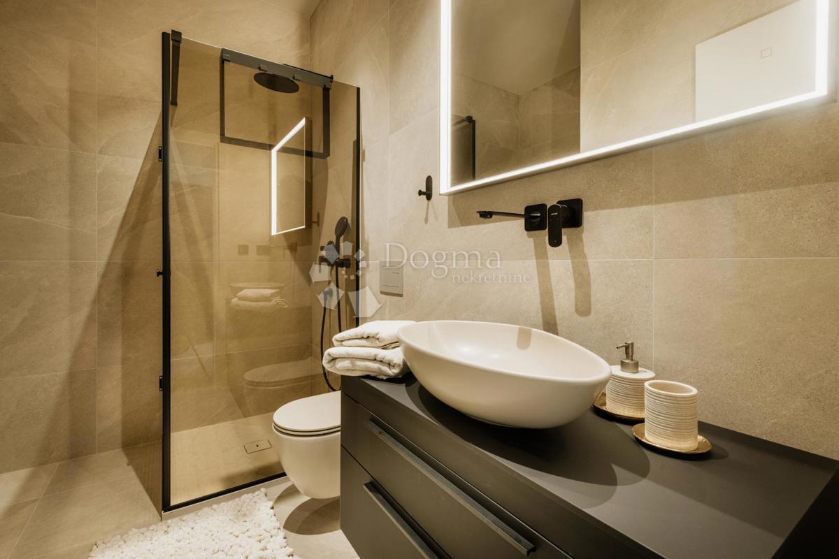 Hiša Tar, Tar-Vabriga, 110m2