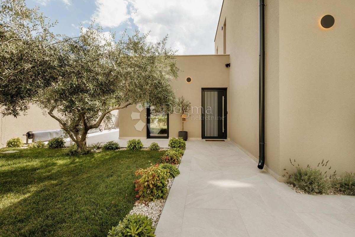 Hiša Tar, Tar-Vabriga, 110m2