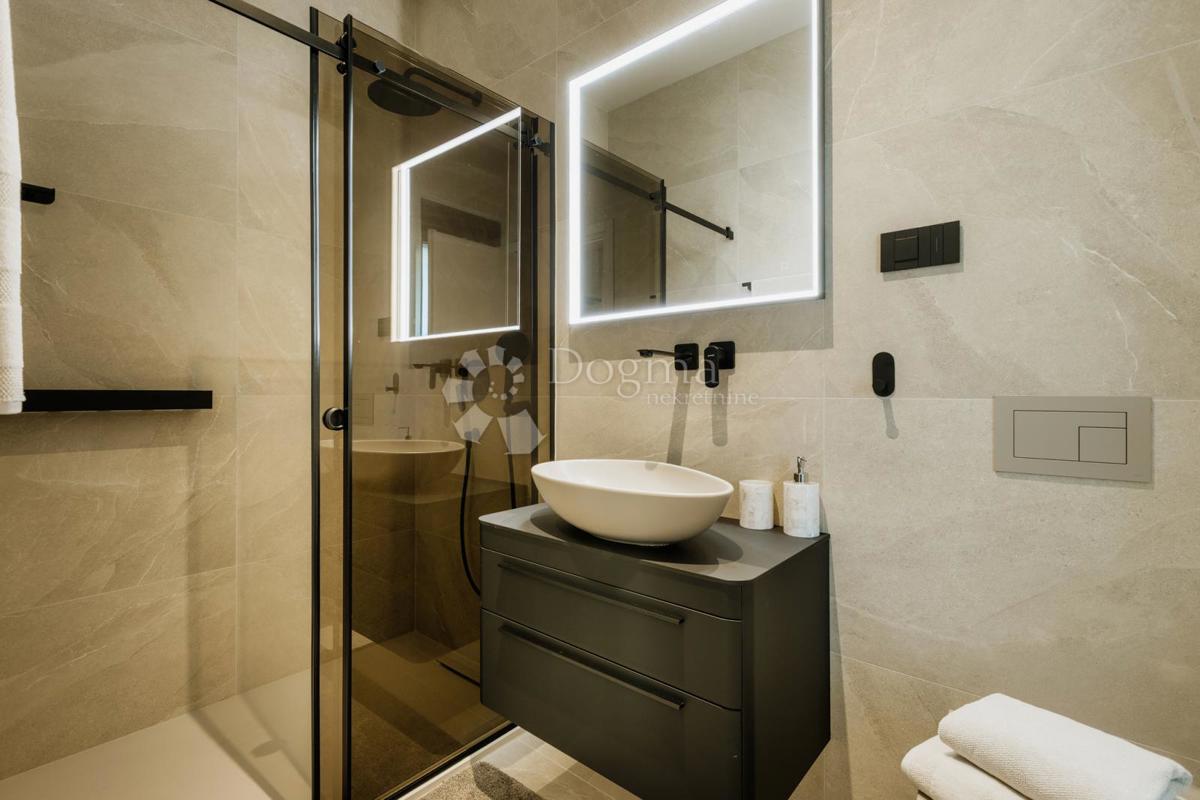 Hiša Tar, Tar-Vabriga, 110m2