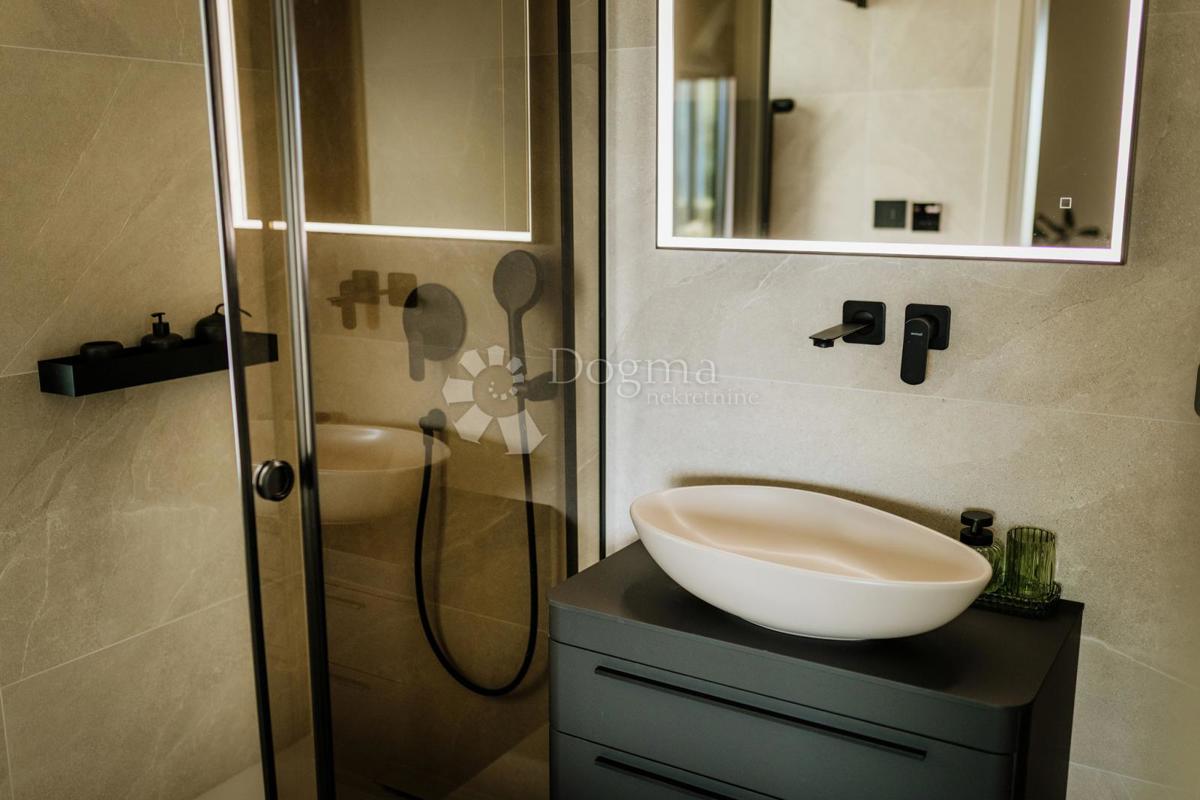 Hiša Tar, Tar-Vabriga, 110m2