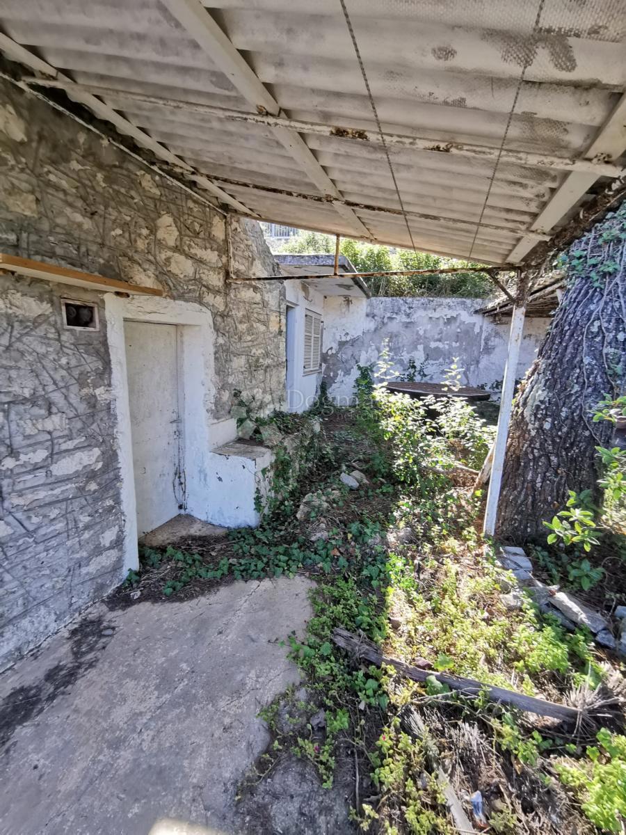 Hiša Vela Luka, 432m2