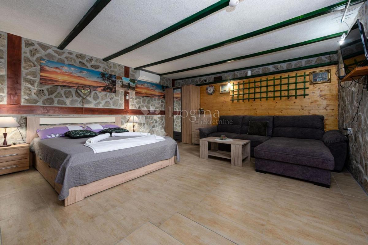 Hiša Donje Biljane, Benkovac, 1.600m2