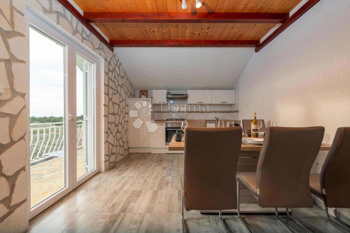 Hiša Donje Biljane, Benkovac, 1.600m2