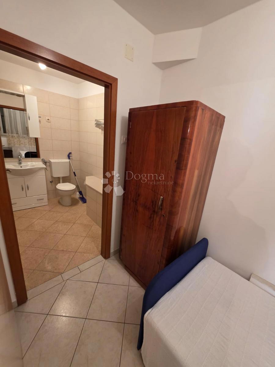 ŠIBENIK - 2 HIŠI V CENTRU MESTA! ODLIČNA PRILOŽNOST