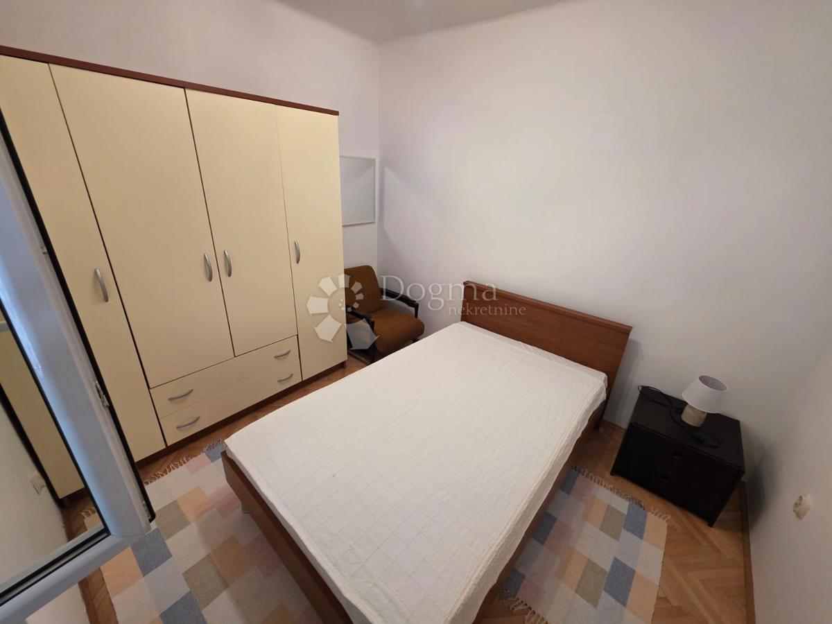 ŠIBENIK - 2 HIŠI V CENTRU MESTA! ODLIČNA PRILOŽNOST