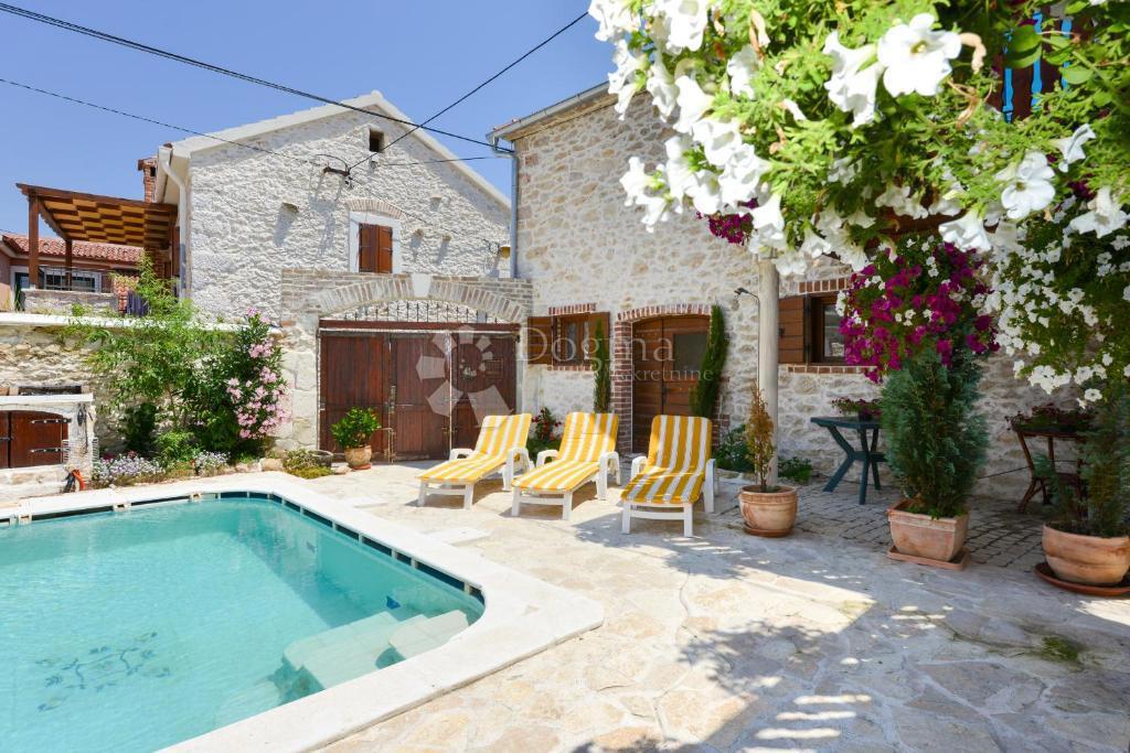 Hiša Arbanasi, Zadar, 285m2