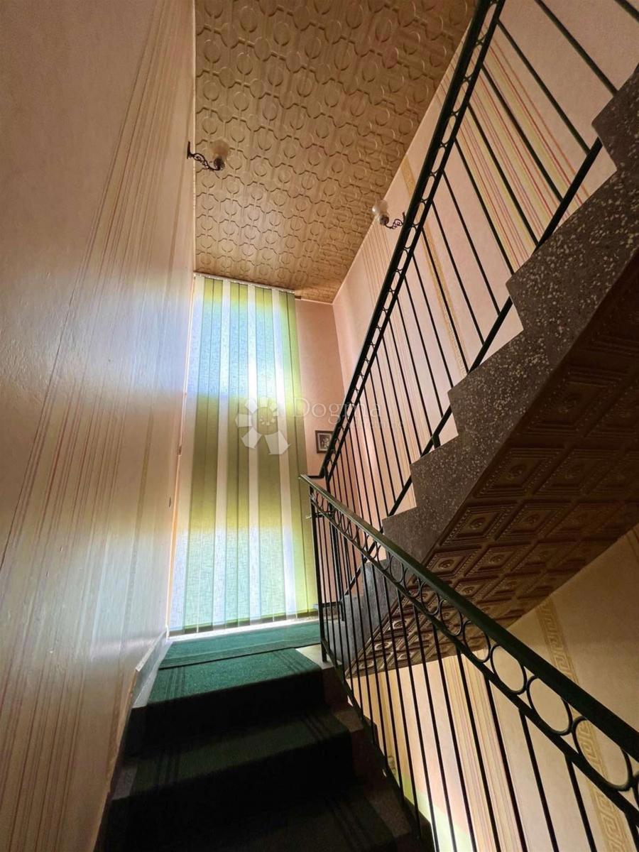 Hiša Negoslavci, 220m2