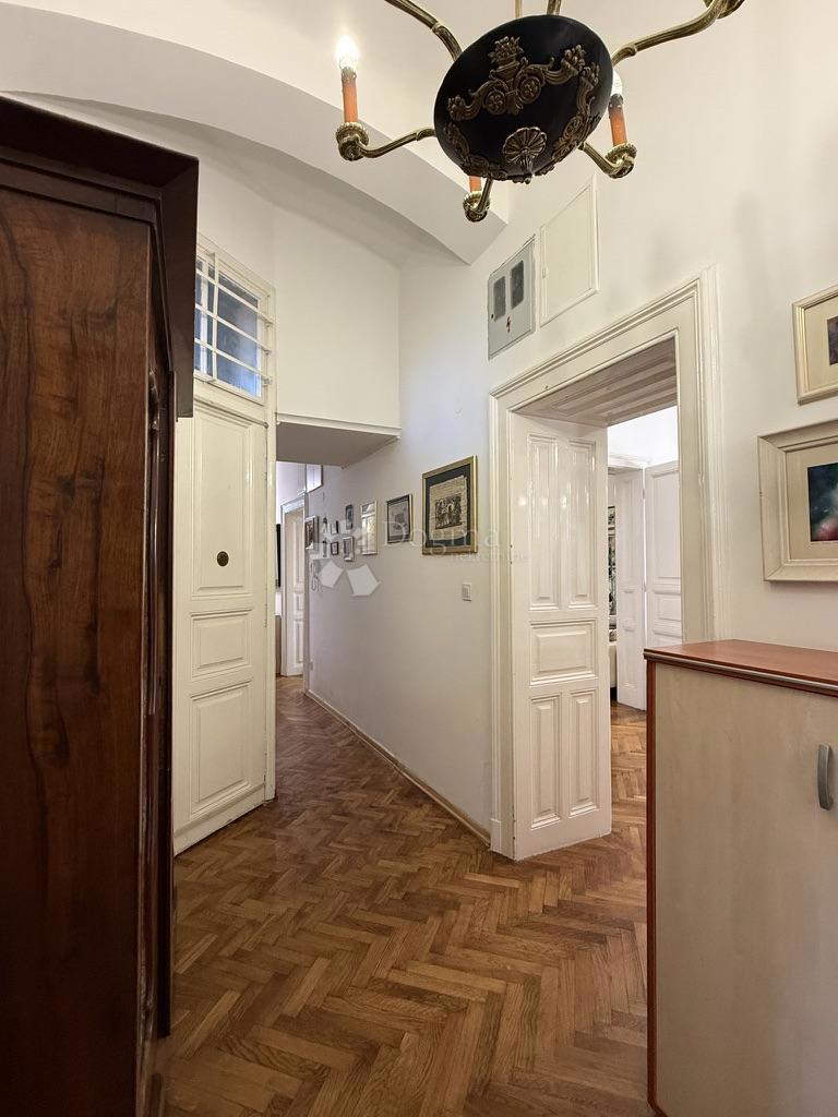 Meščanski biser na Kaptolu