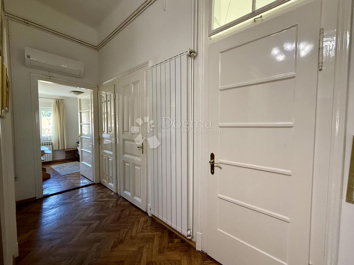 Meščanski biser na Kaptolu