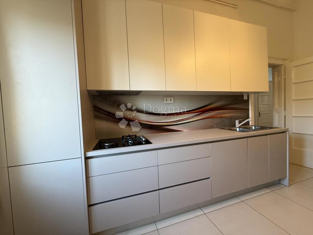 Meščanski biser na Kaptolu