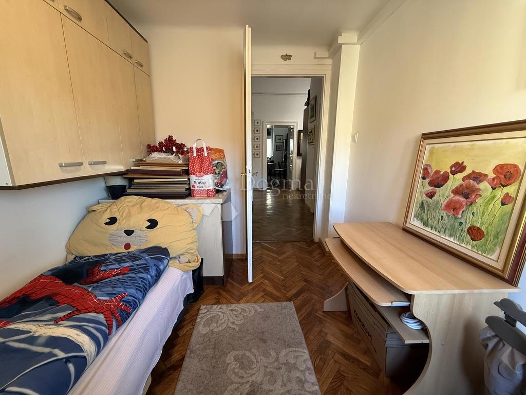 Meščanski biser na Kaptolu