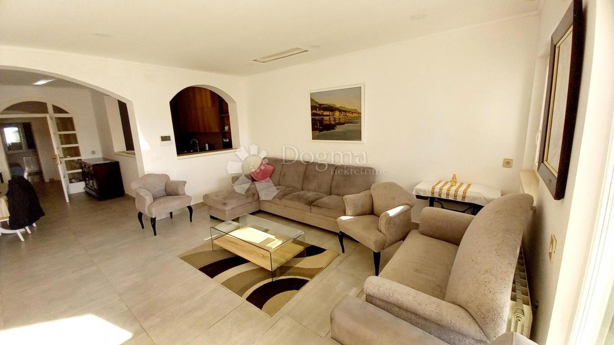 Stanovanje Makarska, 88,21m2