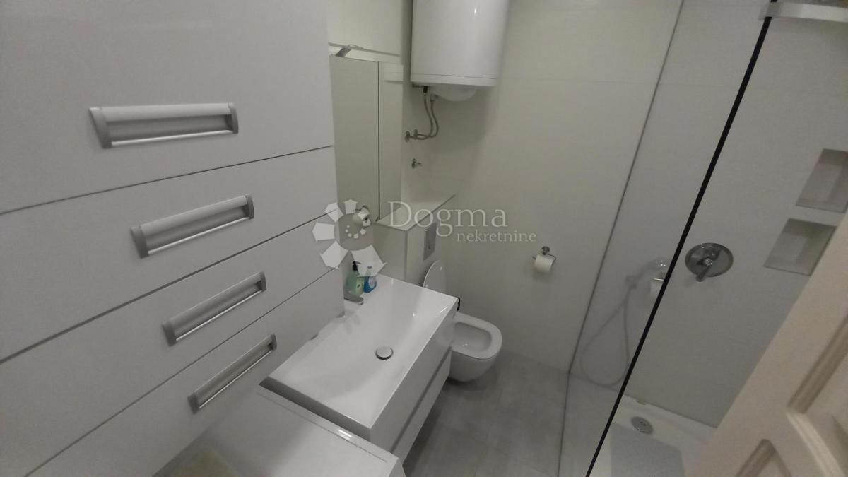 Stanovanje Makarska, 88,21m2