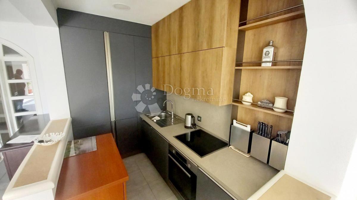 Stanovanje Makarska, 88,21m2