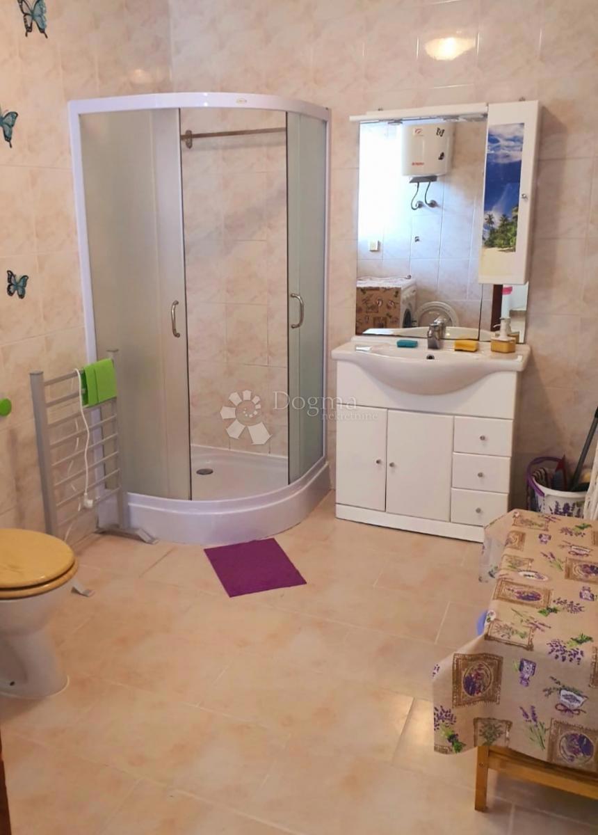 Hiša Duga Uvala, Marčana, 409m2