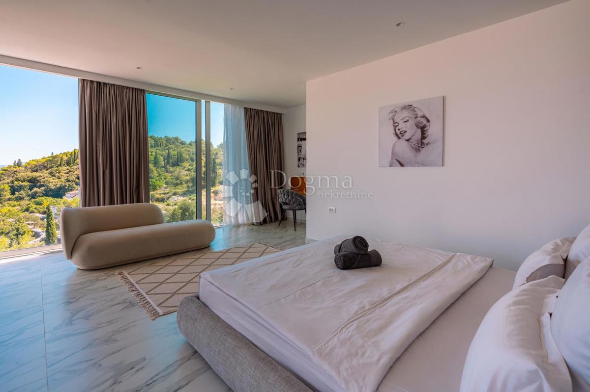 Hiša Žrnovo, Korčula, 360m2