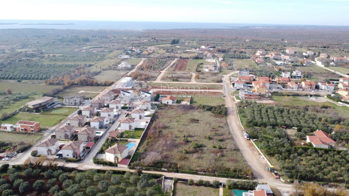 Zazidljivo zemljišče Vodnjan, 8.388m2