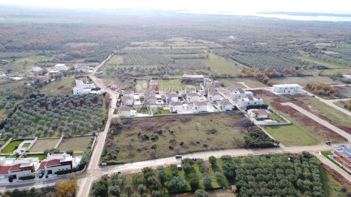 Zazidljivo zemljišče Vodnjan, 8.388m2