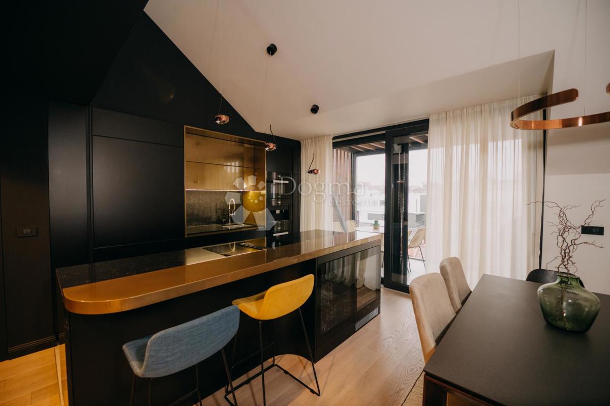 Stanovanje Staglišće, Trešnjevka - Jug, 165,49m2