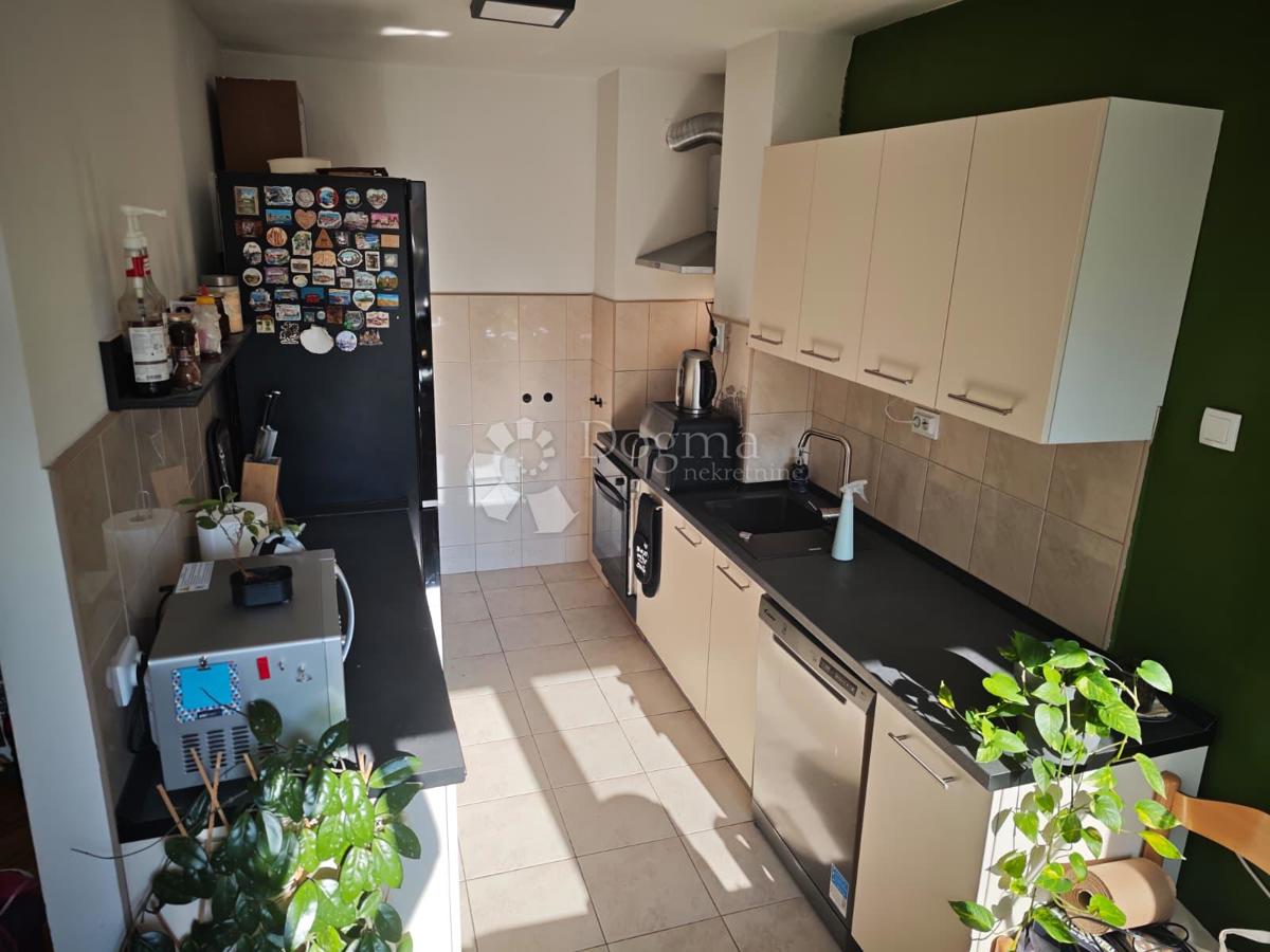 Stanovanje Gornji grad / Centar, Osijek, 64,48m2