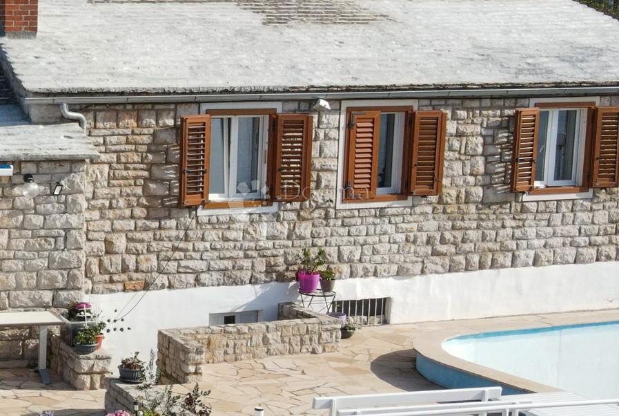 Hiša Primošten, 176m2