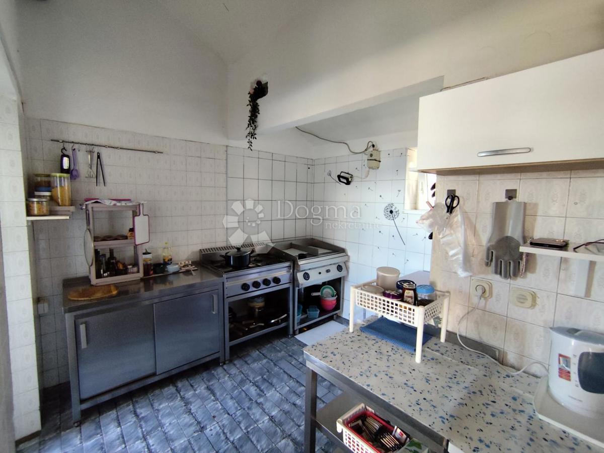 Hiša Primošten, 176m2