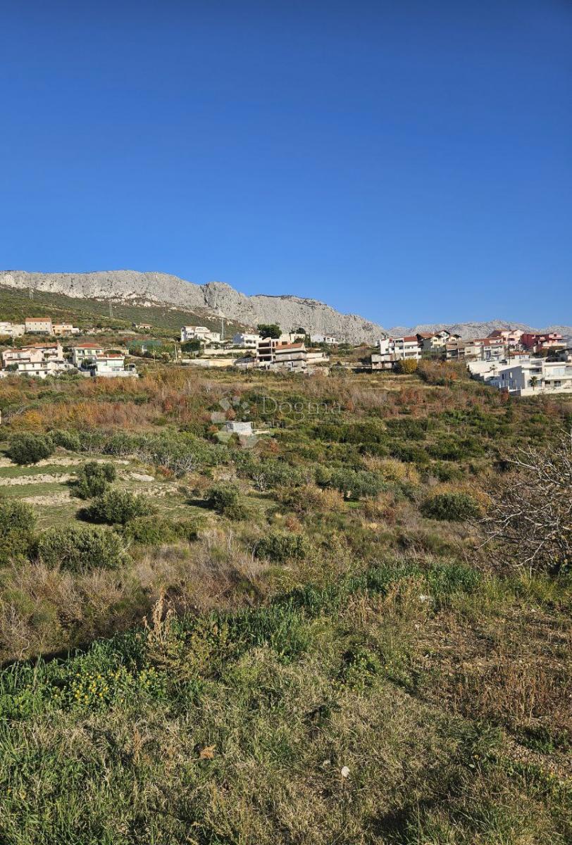 Zazidljivo zemljišče Kučine, Solin - Okolica, 1.200m2