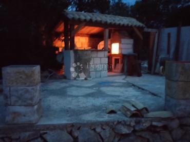 Hiša Prizna, Senj, 105m2