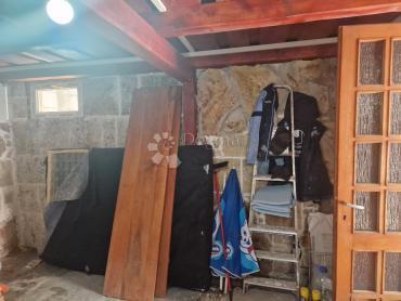 Hiša Prizna, Senj, 105m2