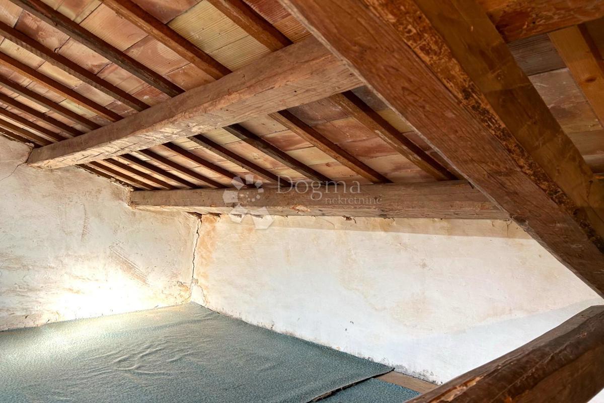 Hiša Vodnjan, 230m2