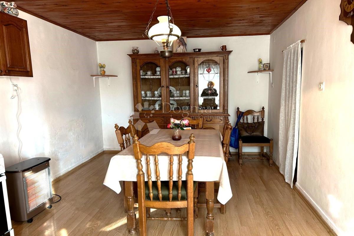 Hiša Vodnjan, 230m2