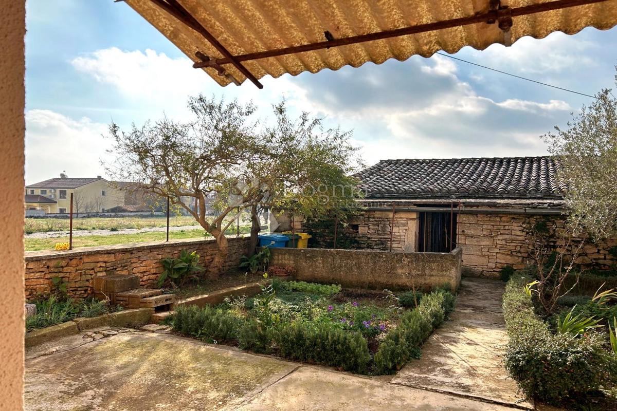 Hiša Vodnjan, 230m2