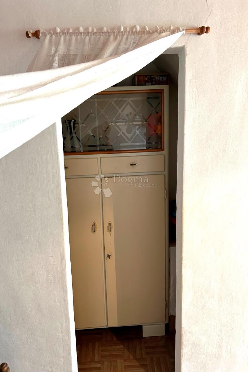 Hiša Vodnjan, 230m2