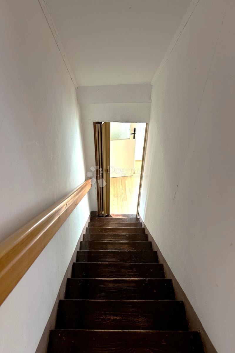 Hiša Vodnjan, 230m2